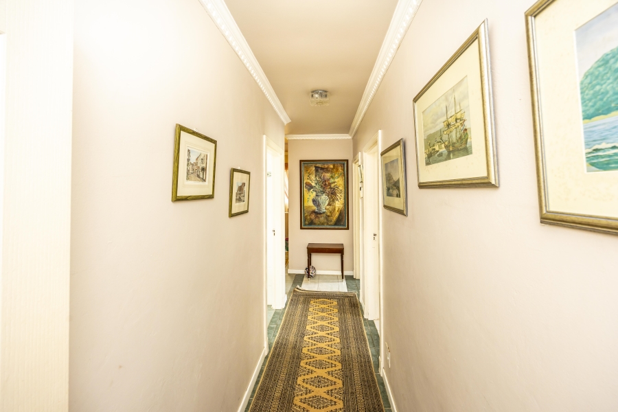 5 Bedroom Property for Sale in Gonubie Eastern Cape